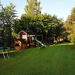 Arenda Πανσιόν 3*