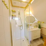 Arenda Πανσιόν 3*