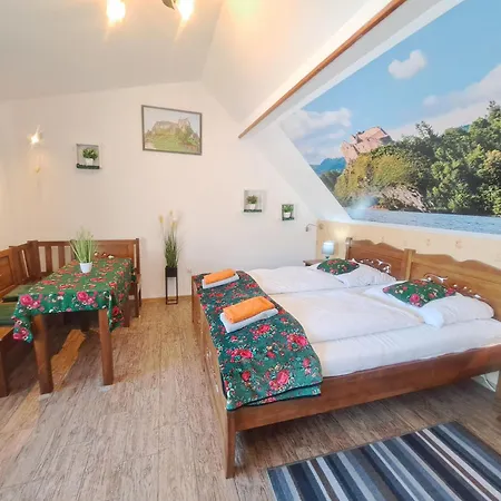 Arenda Pensjonat 3*
